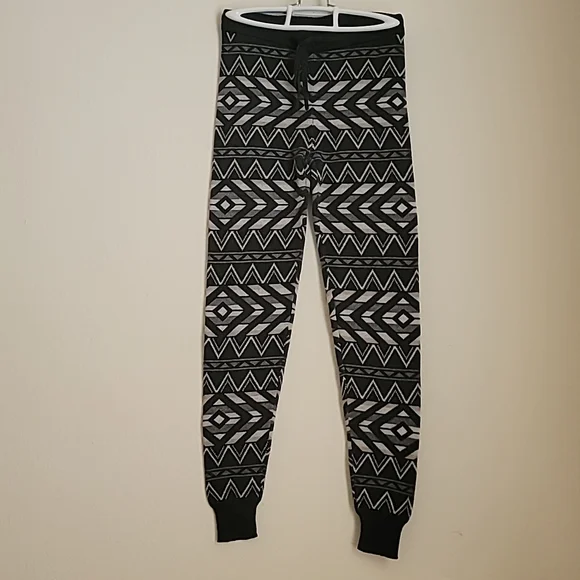 🌵 4/$20 American Eagle Gray Sweater Pajama Pants XS - Picture 4 of 9